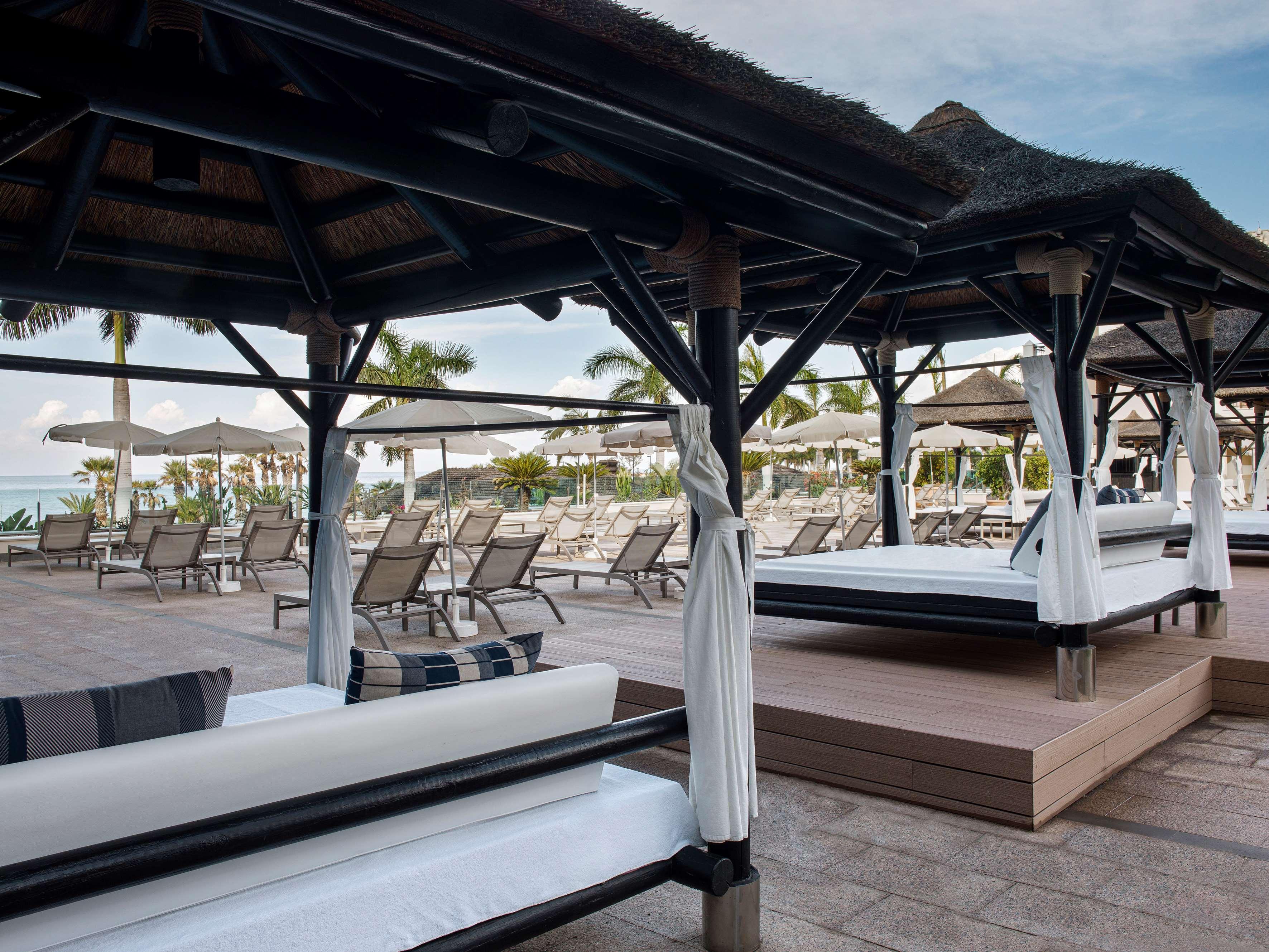 Gran Melia Palacio De Isora Resort & Spa Alcalá la Real Екстериор снимка The beach at the Grand Palladium Hotel